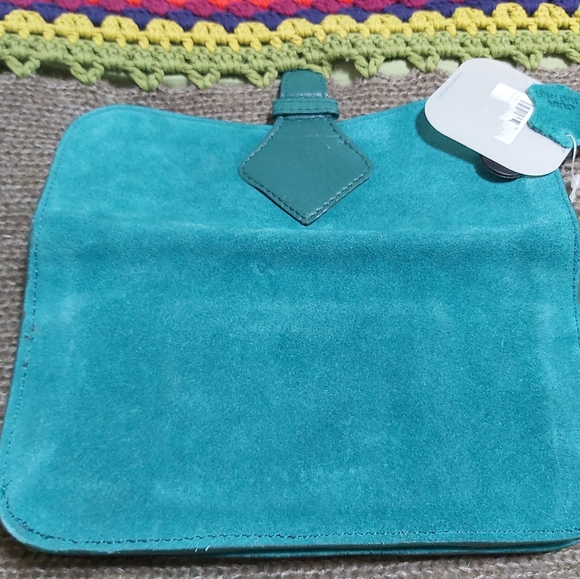 Brand new suede wallet - Picture 8 of 8